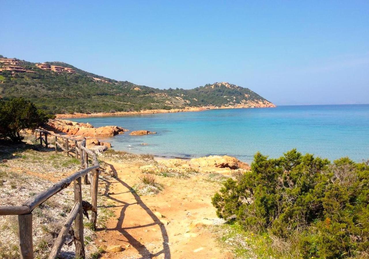 Апартаменты San Teodoro Punta Est Curatissimo Bilocale Капо-Кода-Кавальо Экстерьер фото